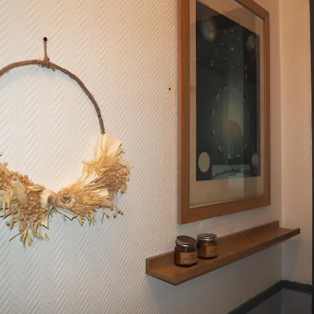 Studio, Balcon Et Acces Direct Page Apartment *